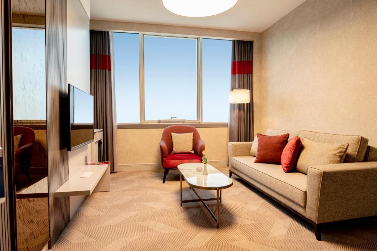 Hotel Ramada By Wyndham Diyarbakır Esterno foto