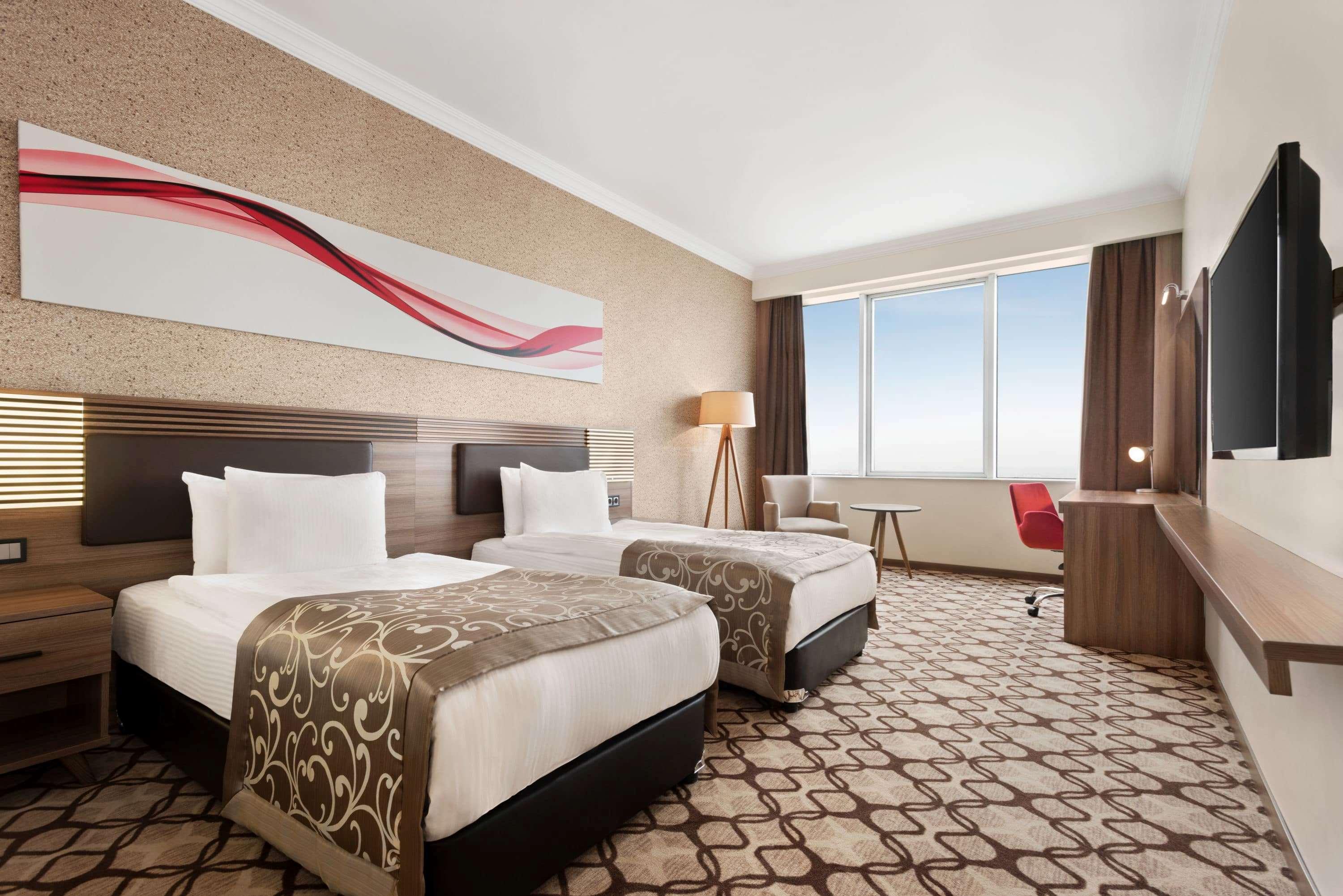 Hotel Ramada By Wyndham Diyarbakır Esterno foto
