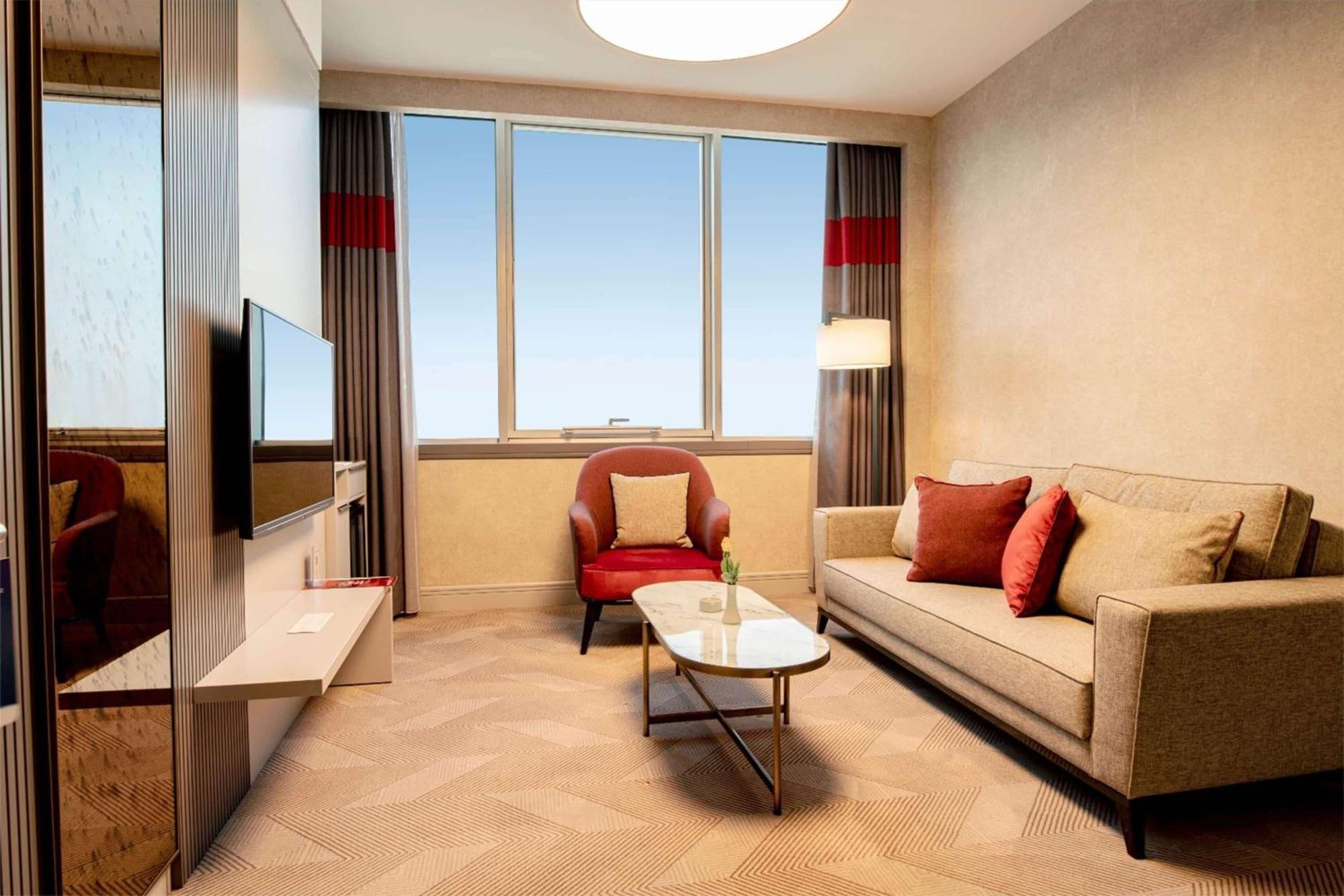 Hotel Ramada By Wyndham Diyarbakır Esterno foto