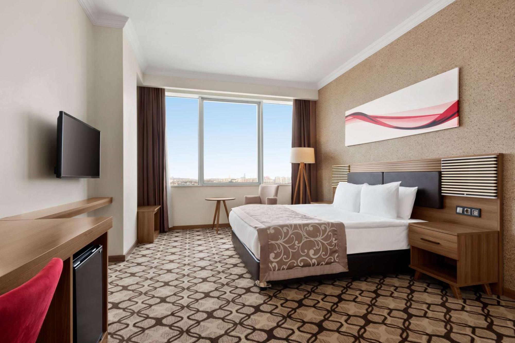 Hotel Ramada By Wyndham Diyarbakır Esterno foto