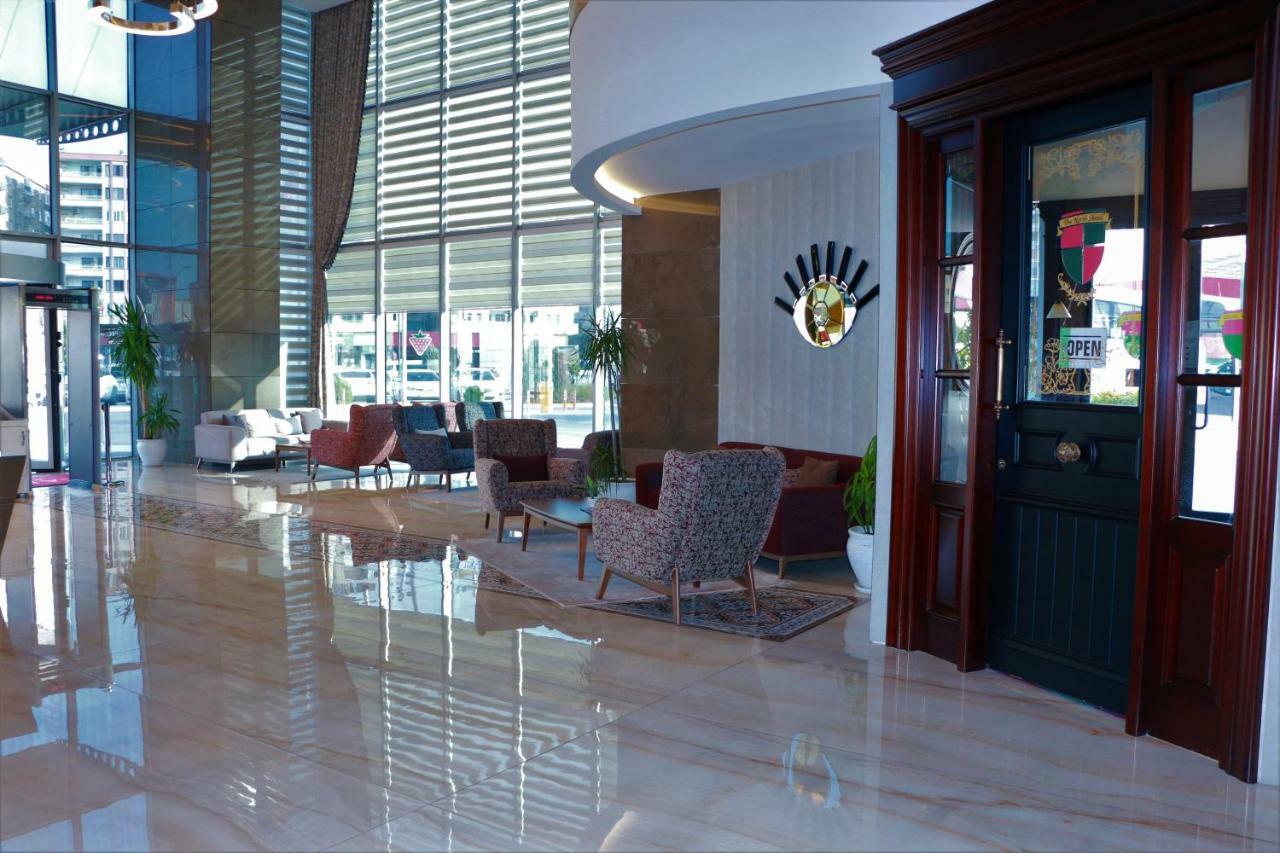 Hotel Ramada By Wyndham Diyarbakır Esterno foto